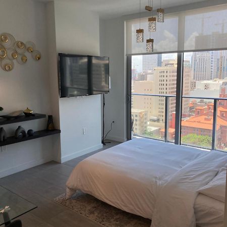 Brand New Modern 1 Bedroom Unit Downtown Miami Exterior photo
