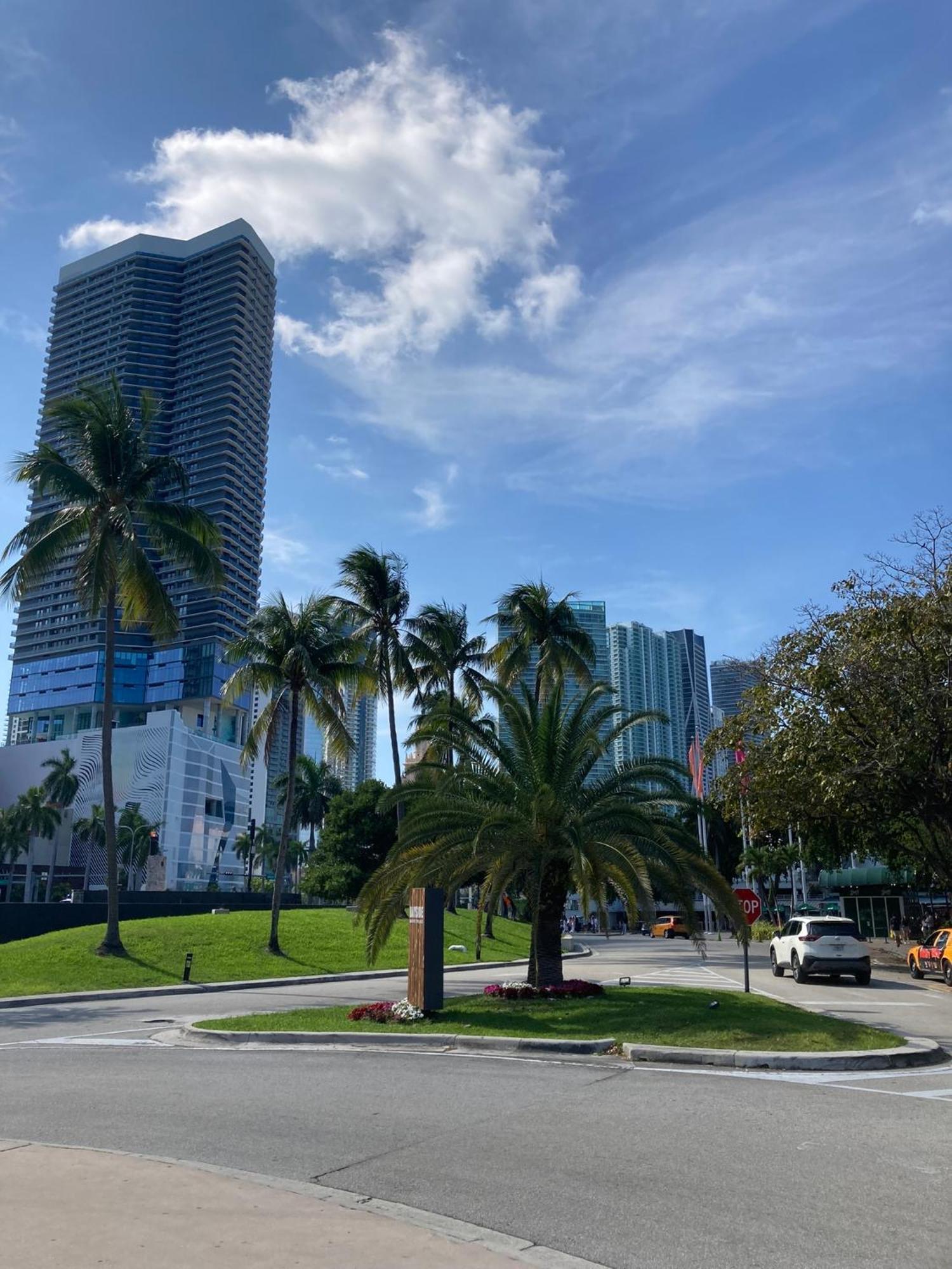 Brand New Modern 1 Bedroom Unit Downtown Miami Exterior photo